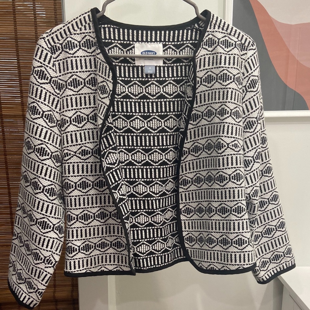 Women’s Aztec print blazer